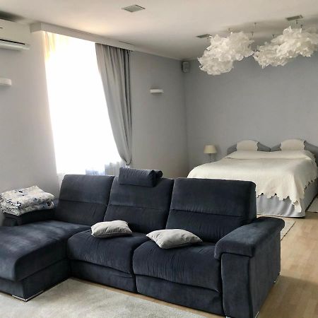 Apartment Silva Варезе Екстер'єр фото