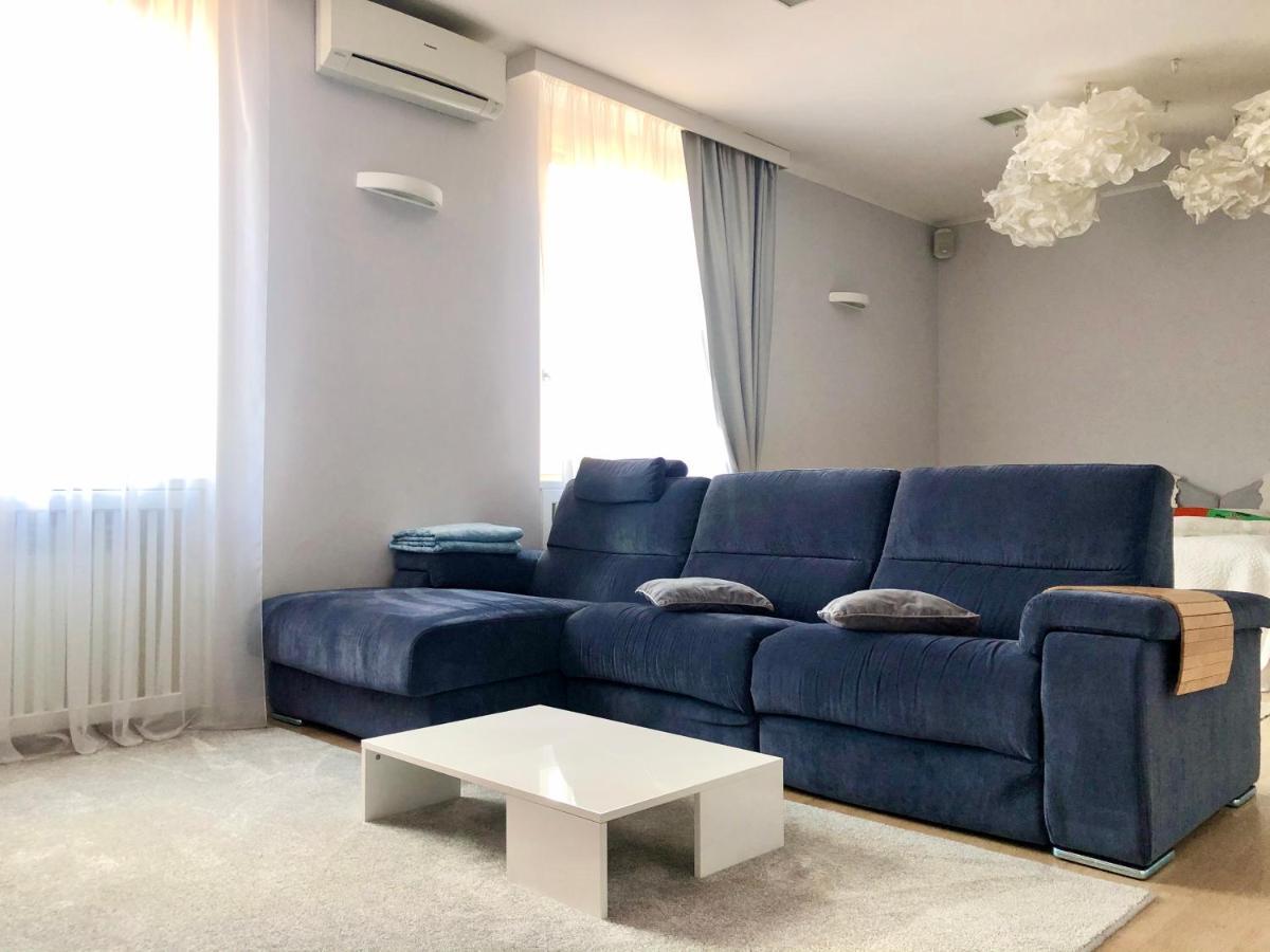 Apartment Silva Варезе Екстер'єр фото